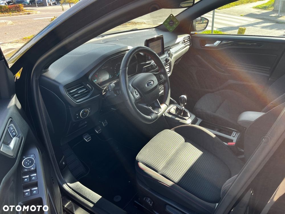 Ford Focus 2.0 EcoBlue ST-Line - 18