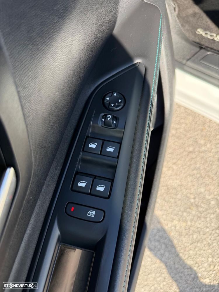 Peugeot 5008 1.5 BlueHDi Allure - 17