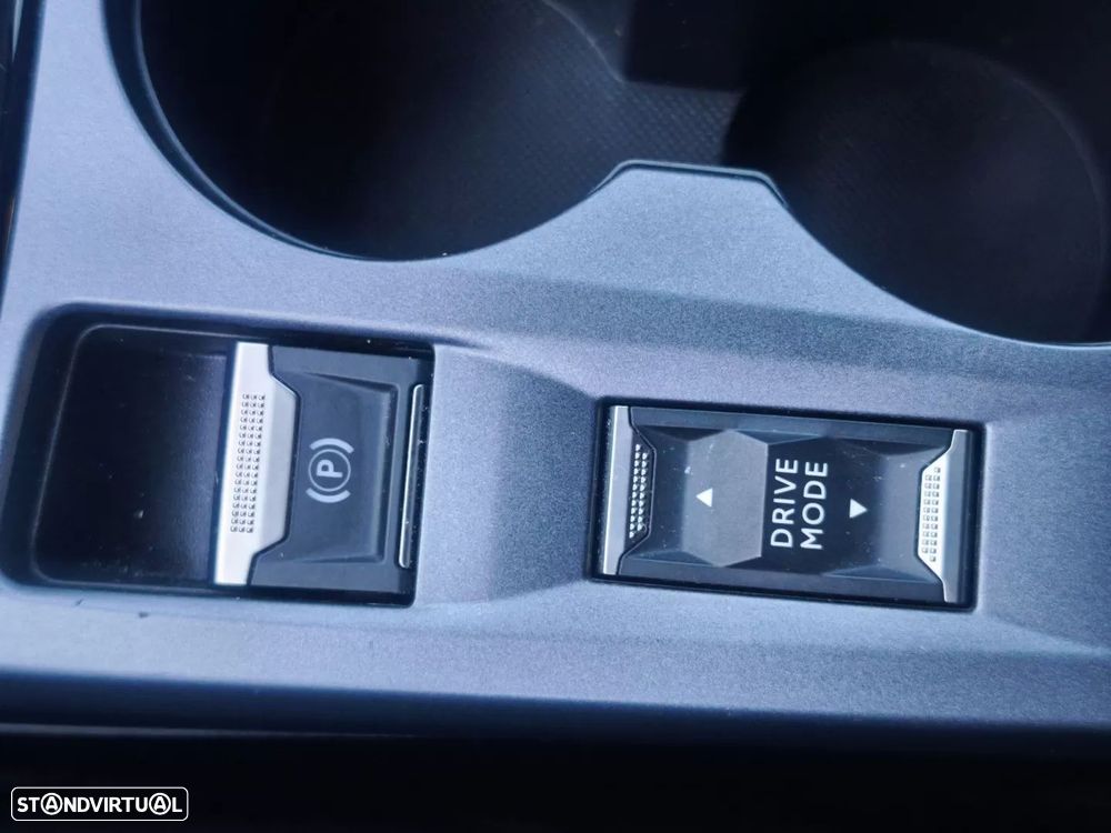 Peugeot e-2008 50 kWh Allure Pack - 19