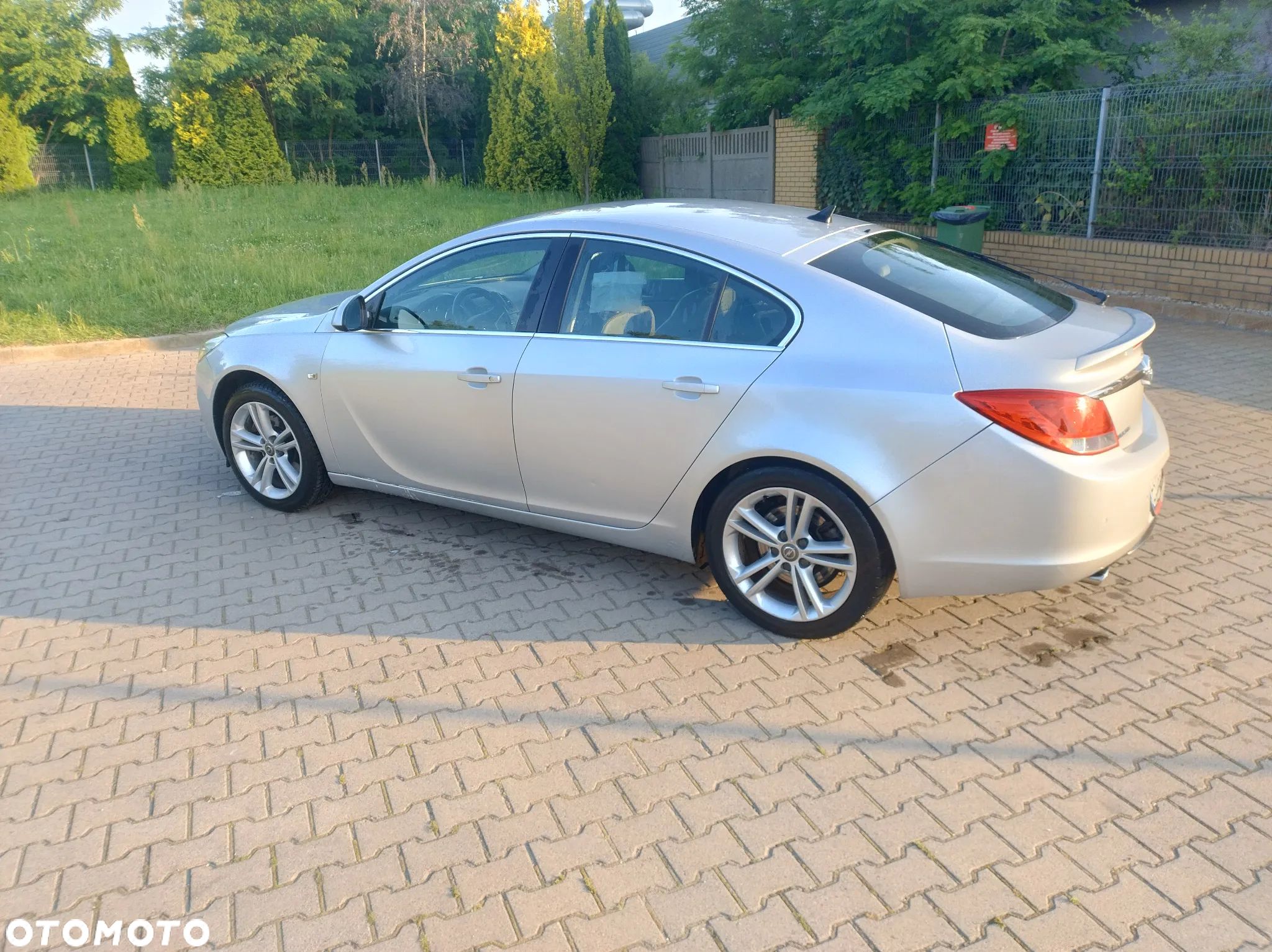 Opel Insignia - 1