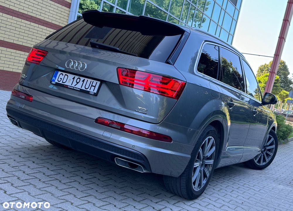 Audi Q7 - 3