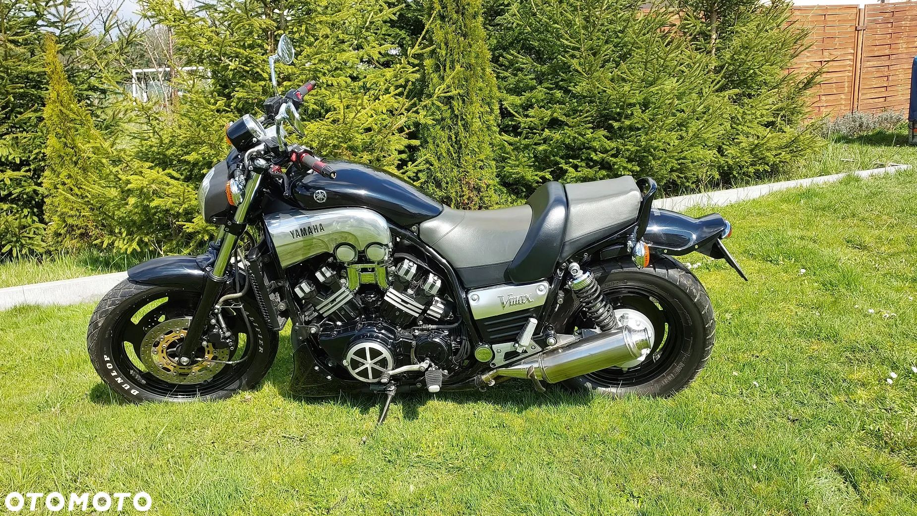 Yamaha V-MAX - 1