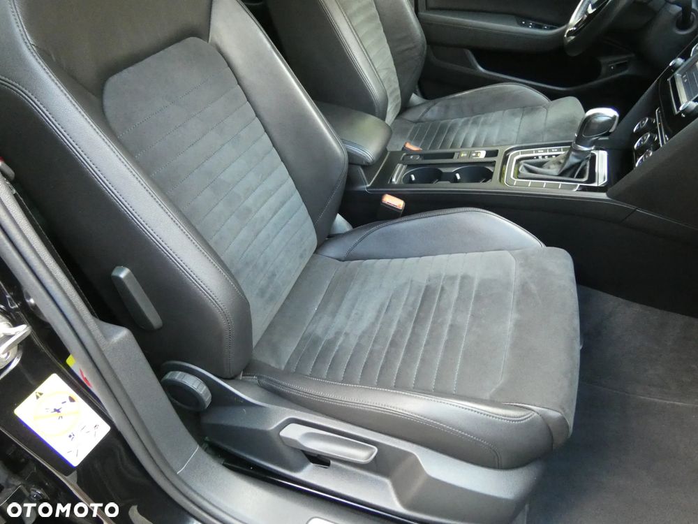 Volkswagen Passat 2.0 TDI BMT Highline DSG7 - 32
