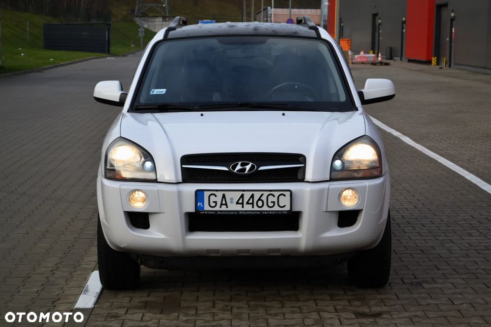 Hyundai Tucson 2.0 2WD GLS Style - 35