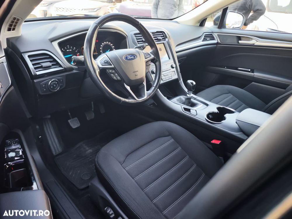Ford Mondeo 2.0 TDCi Trend - 3