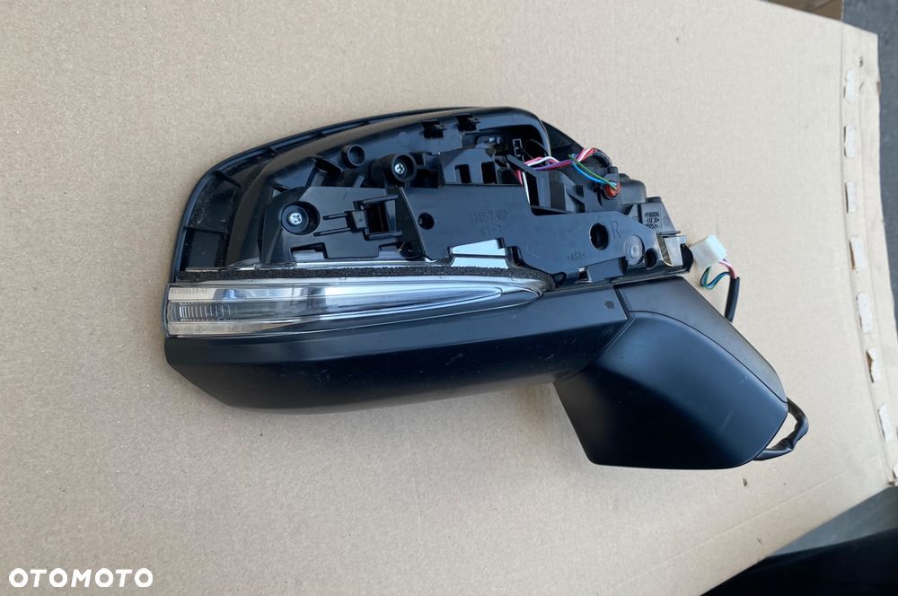 TOYOTA RAV4 4 IV lift  5 V Europa LUSTERKO ZEWNĘTRZNE PRAWE wkład lusterka 9 pinów 9 pin 9-pin RAV 4  Rav-4 lift szkiełko prawe - 5