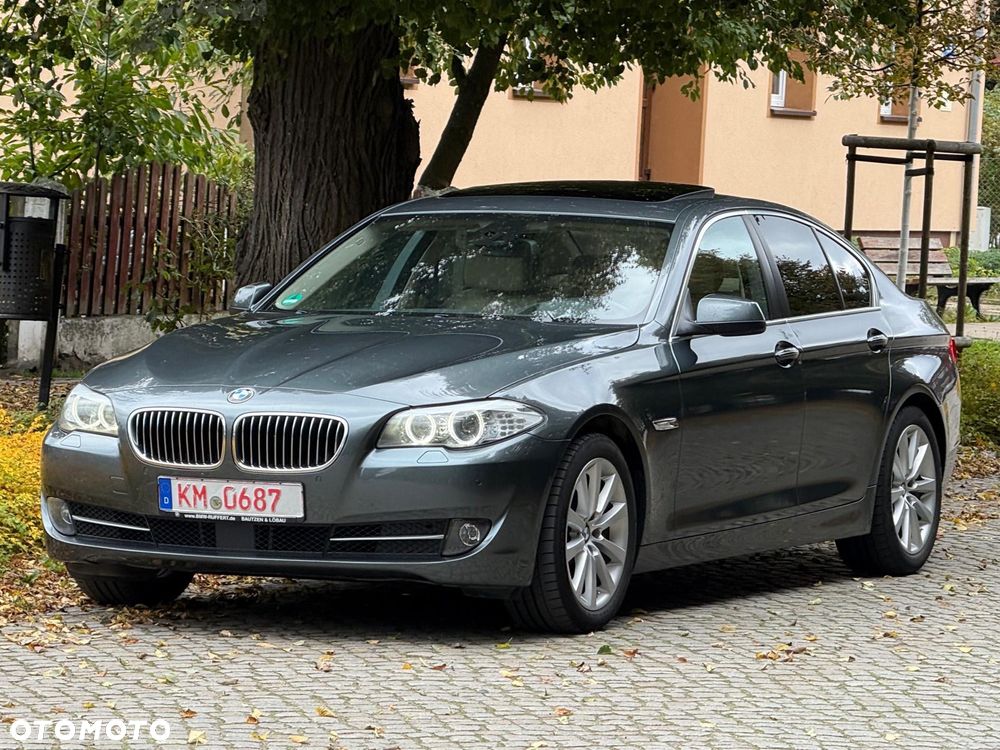 BMW Seria 5 528i Sport-Aut - 6