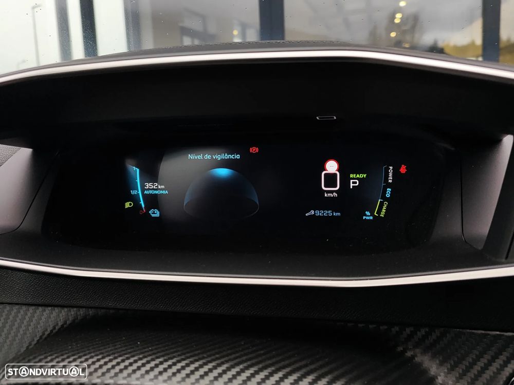 Peugeot e-208 50 kWh Allure - 33