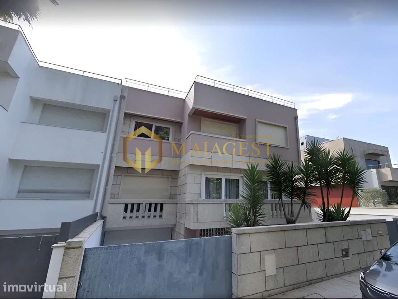 Moradia T4+1 em Matosinhos na Urbanização dos Caulinos - Grande imagem: 2/7