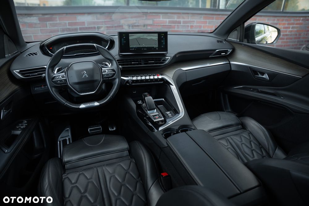 Peugeot 3008 1.6 PureTech HYbrid4 GT Line S&S EAT8 - 26