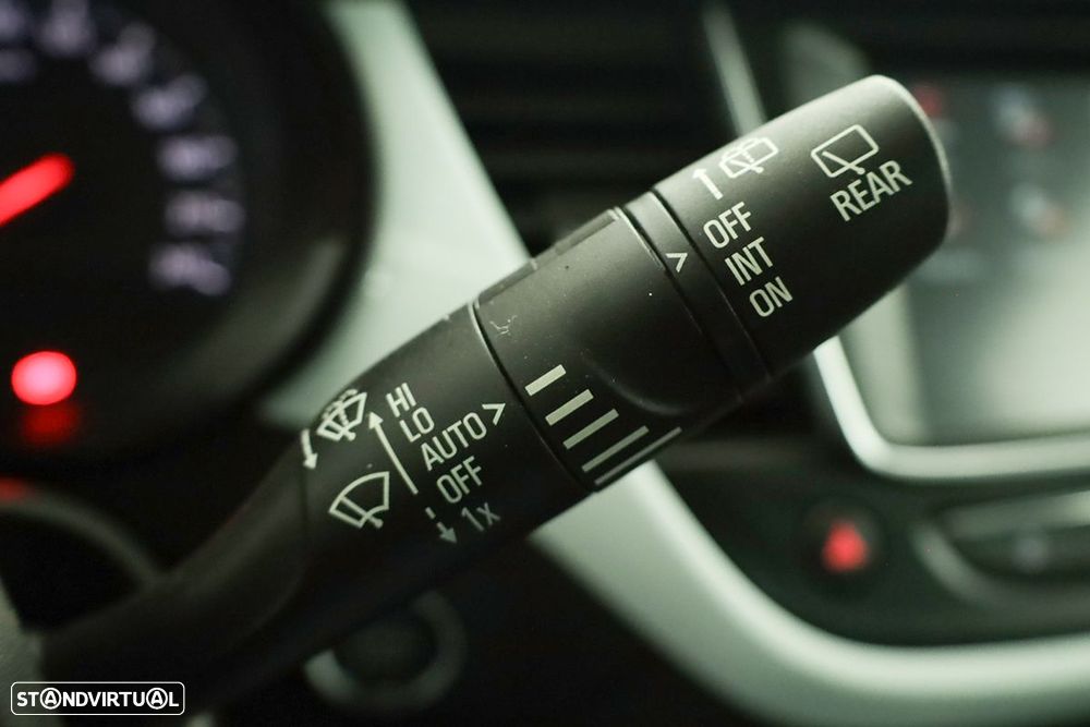 Opel Crossland 1.2 T Design & Tech - 17