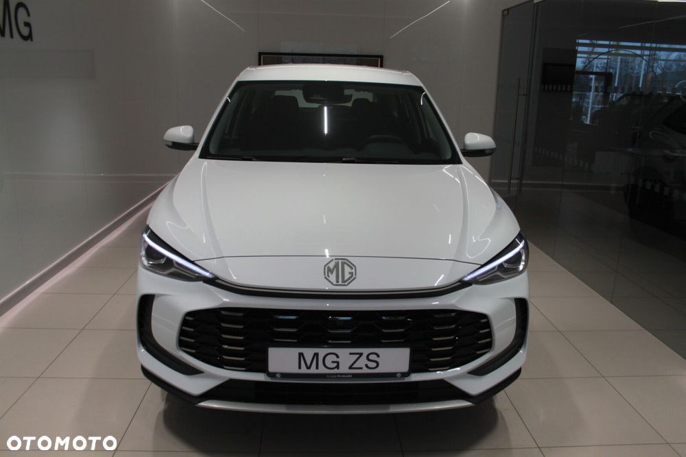 MG ZS - 3