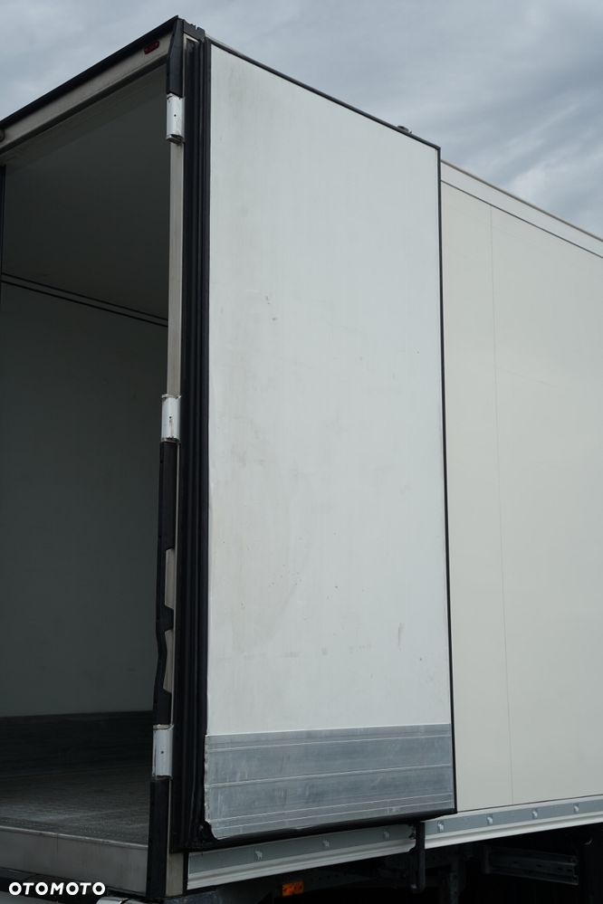 Schmitz Cargobull / CHŁODNIA / CARRIER MAXIMA 1300 / OS PODNOSZONA / KOSZ NA PALETY - 14