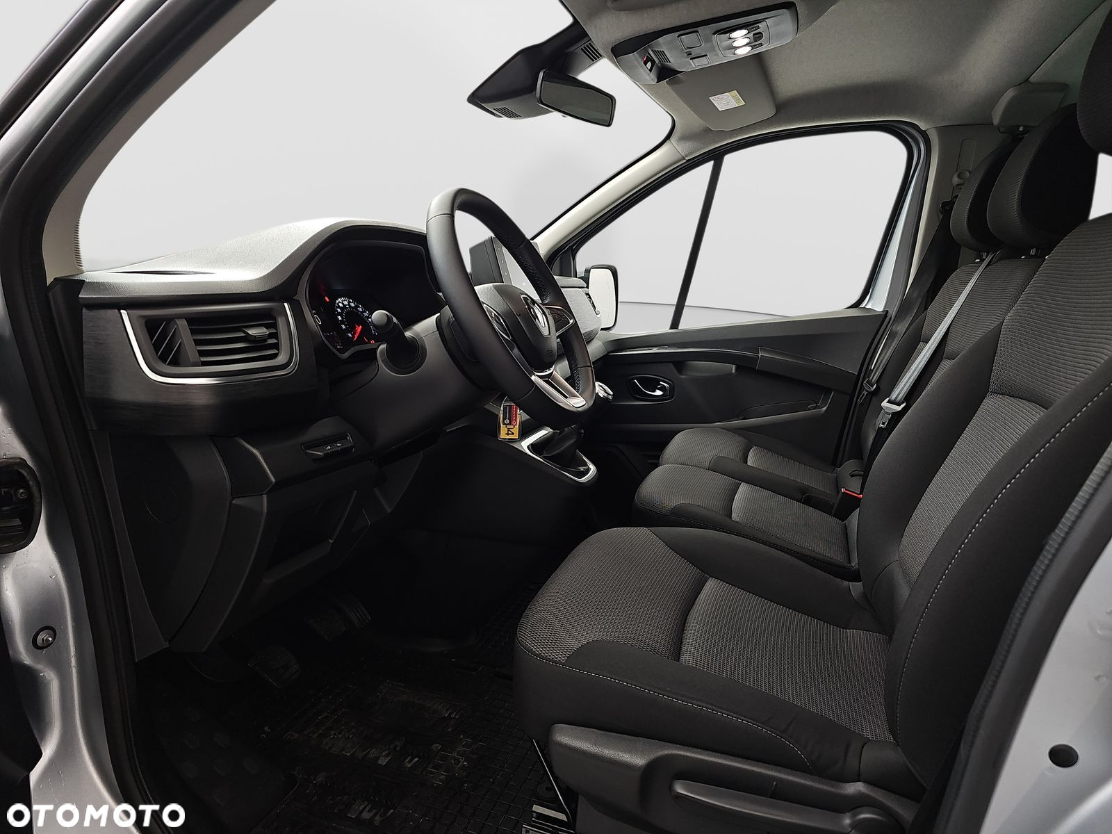 Renault trafic - 10