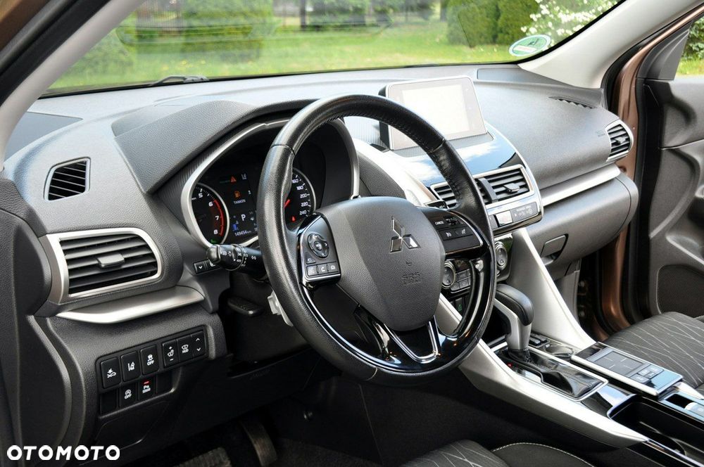 Mitsubishi Eclipse Cross - 22
