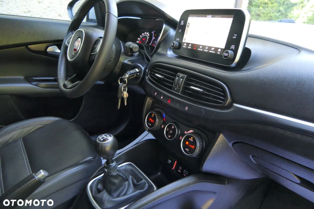 Fiat Tipo 1.6 MultiJet Lounge - 19