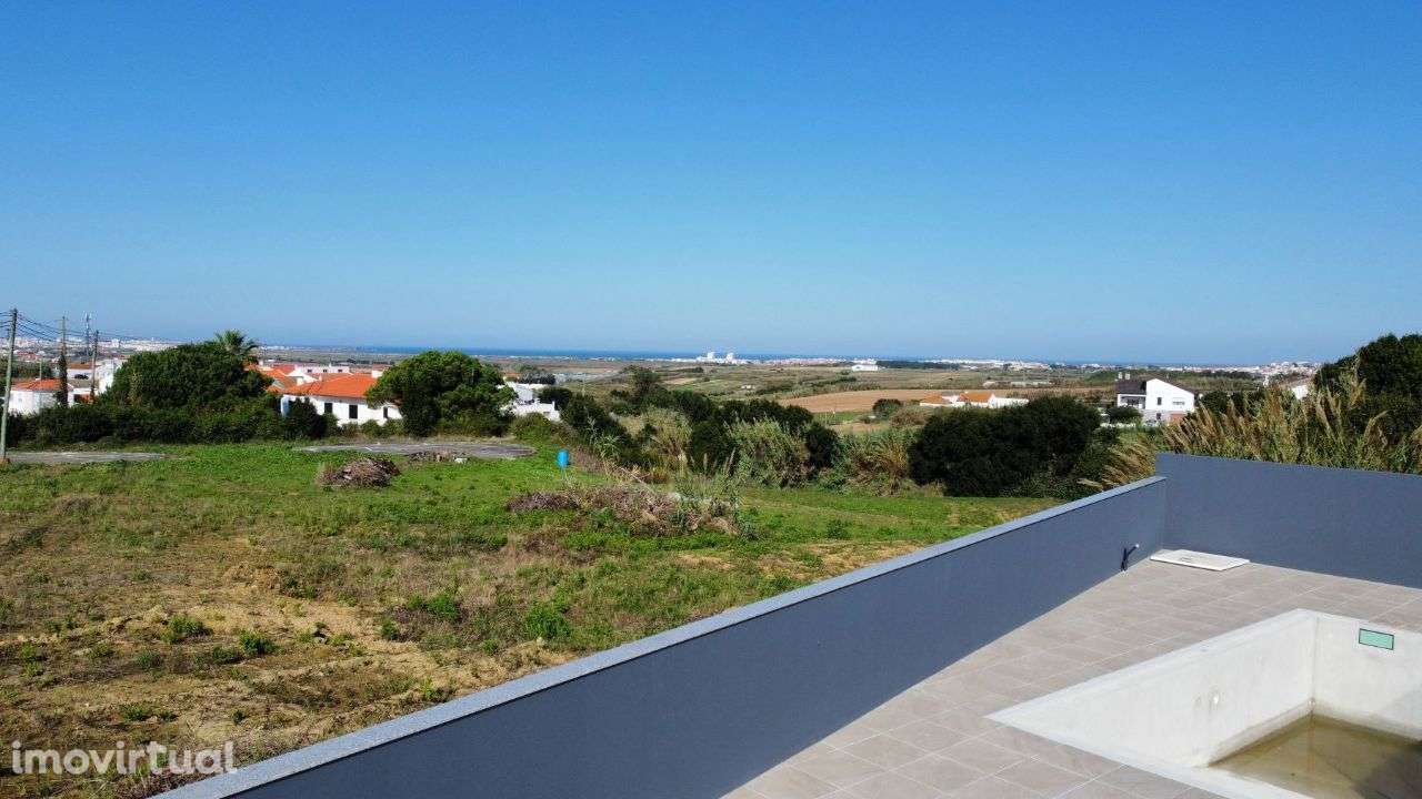 Espaçosa Moradia V4 com piscina - Coimbrã / Peniche - Grande imagem: 4/46