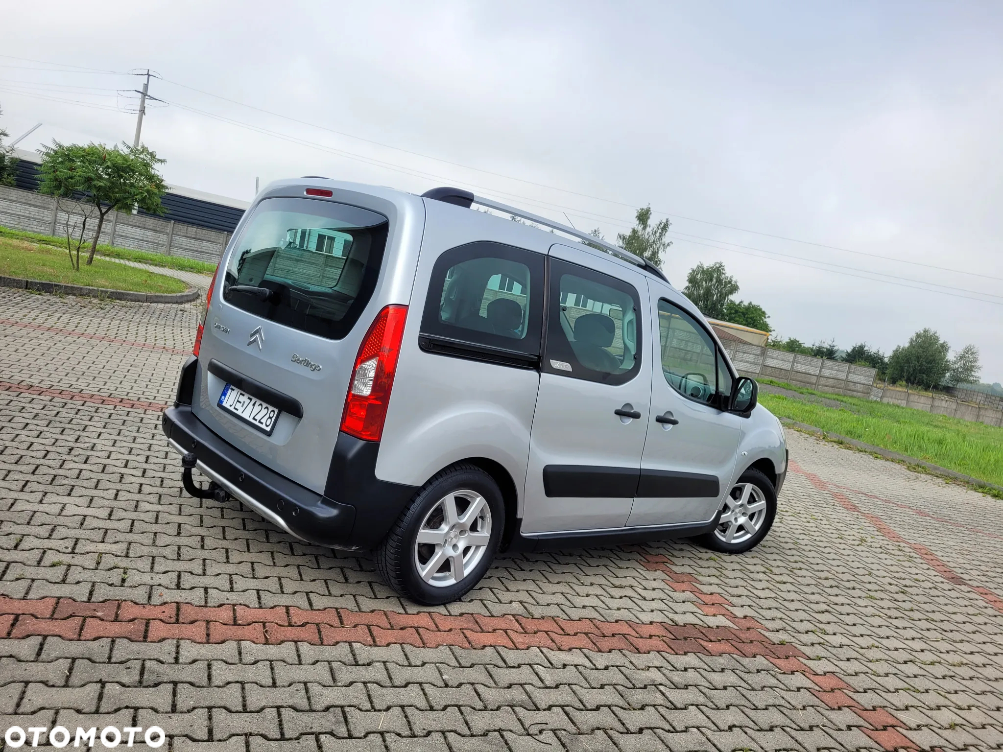 Citroën Berlingo Multispace 1.6 HDI Exclusive - 12
