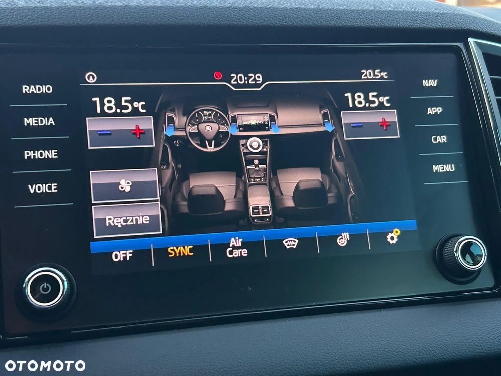 Skoda Karoq 1.5 TSI ACT 4x2 Style DSG - 29