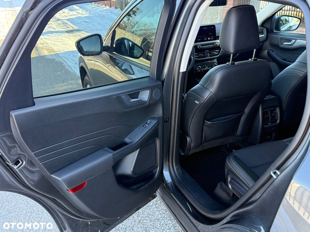 Ford Kuga 2.0 EcoBlue 4x4 TITANIUM X - 13