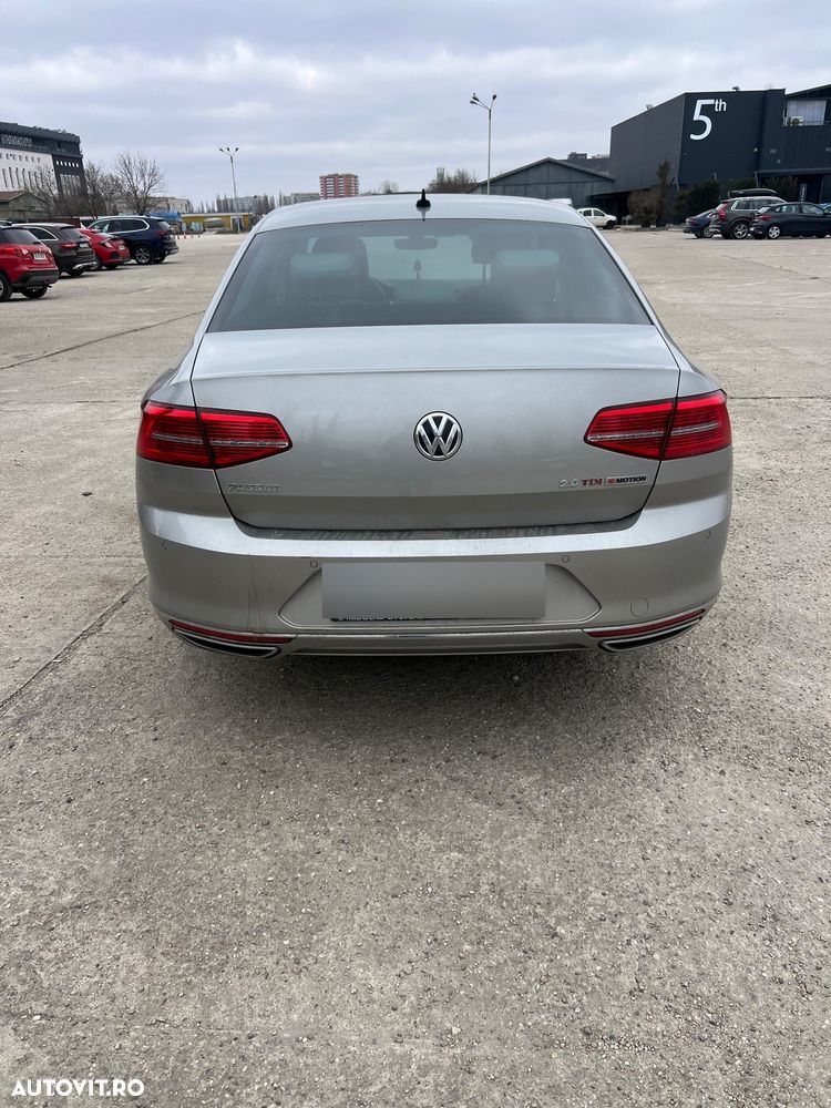 Volkswagen Passat 2.0 TDI DSG 4Motion Highline - 5