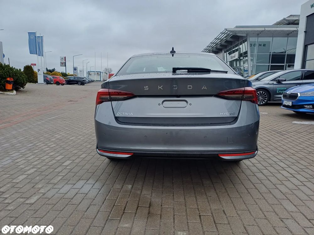 Skoda Octavia 1.5 TSI mHEV Drive Essence DSG - 7