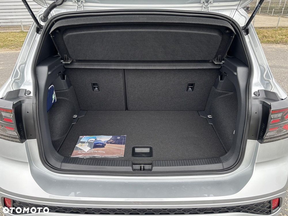 Volkswagen T-Cross - 19