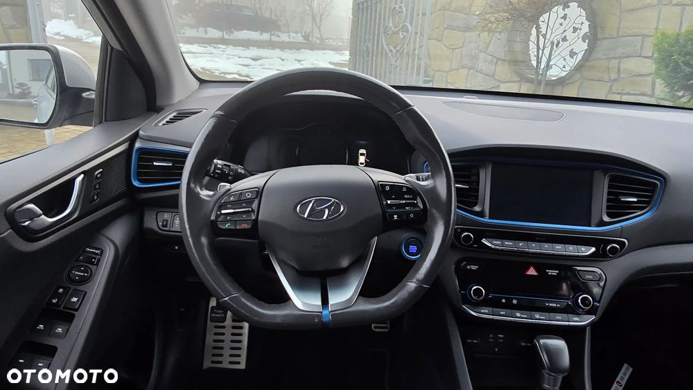 Hyundai IONIQ 1.6 GDI Premium - 29