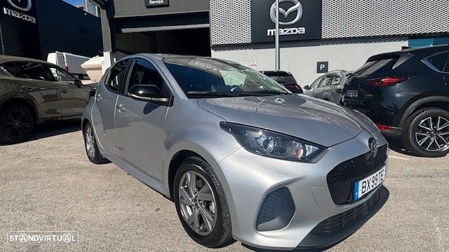 Mazda 2 1.5 L Hybrid VVT-i Exclusive-Line - 4