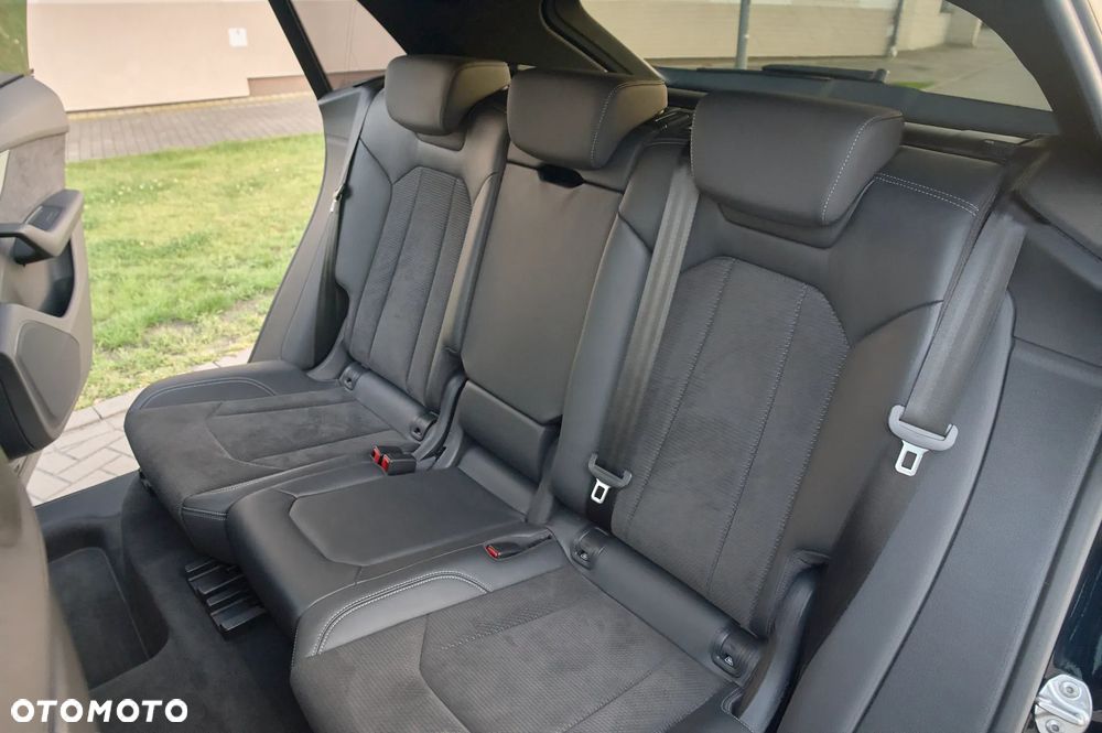 Audi Q8 - 25