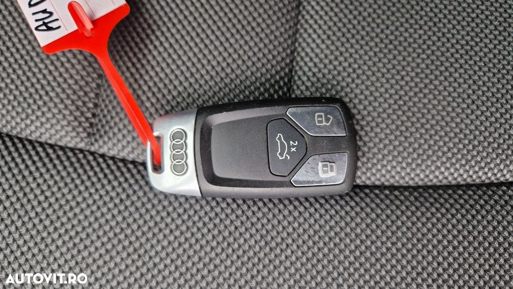 Audi A4 45 TFSI quattro S tronic MHEV Advanced - 18