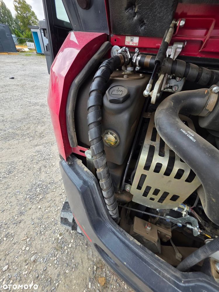 Yanmar SV26 - 8