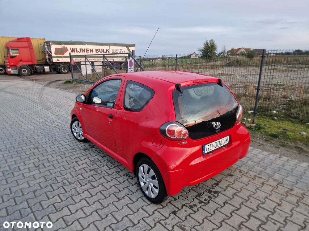 Toyota Aygo - 5