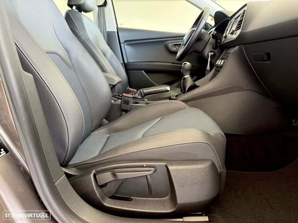 SEAT Leon 1.6 TDI DPF S&S I-Tech - 49