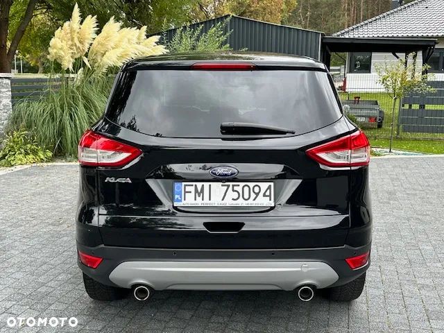 Ford Kuga 2.0 TDCi 2x4 Titanium - 5