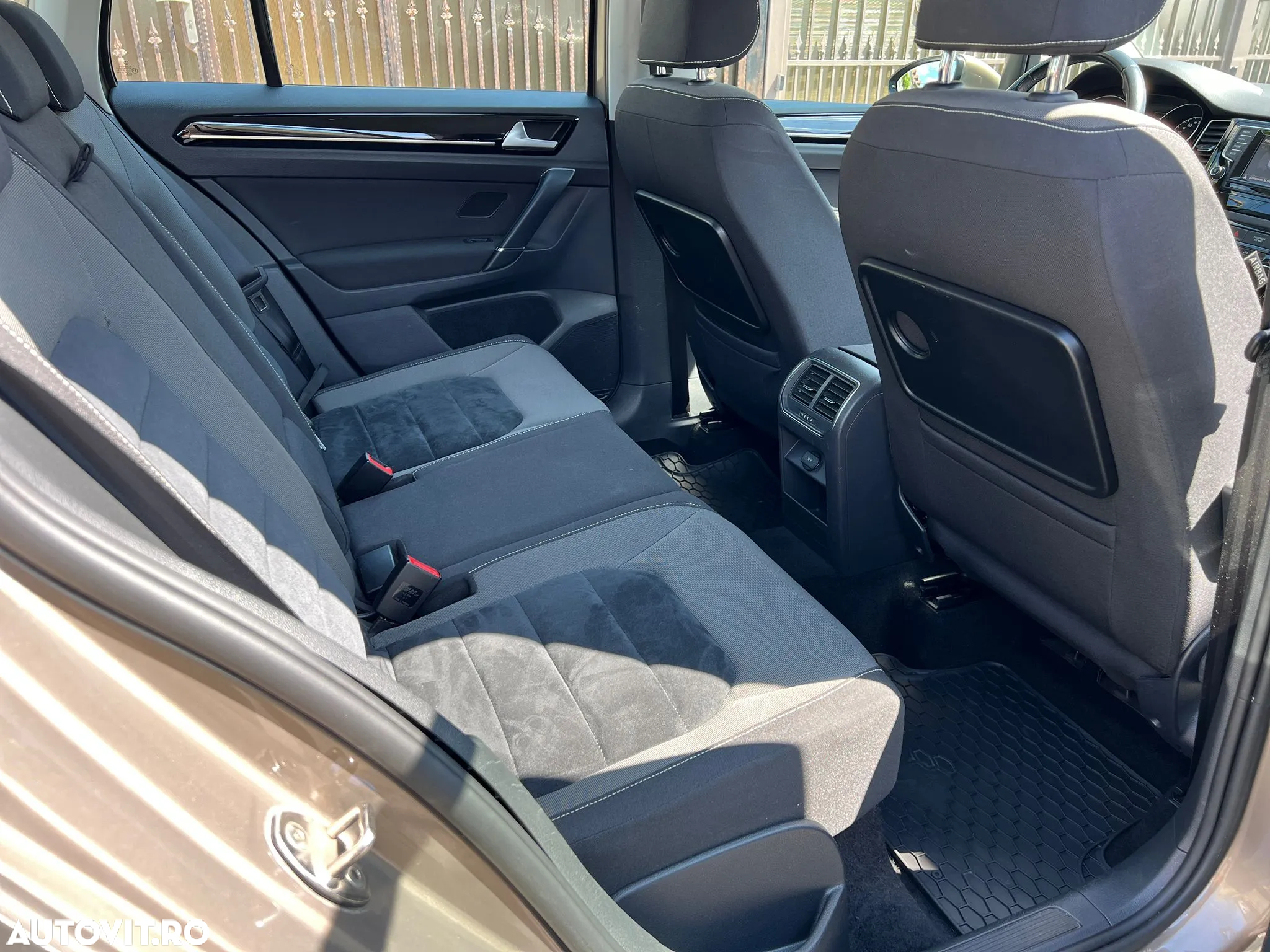 Volkswagen Golf Sportsvan 1.6 TDI BlueMotion Comfortline - 18