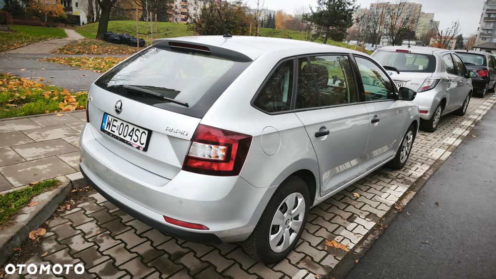 Skoda RAPID 1.0 TSI Active - 23