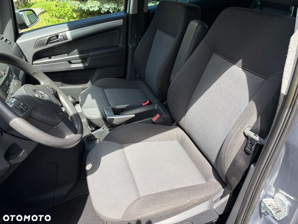 Opel Zafira 1.8 Family - 17