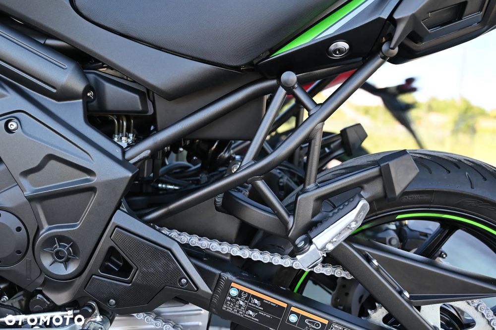 Kawasaki Versys 650 - 18