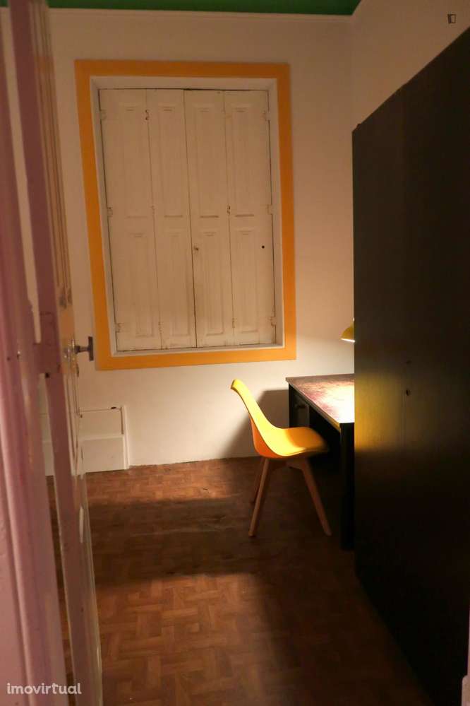 Quarto - localizado em Cedofeita Porto - Grande imagem: 5/26