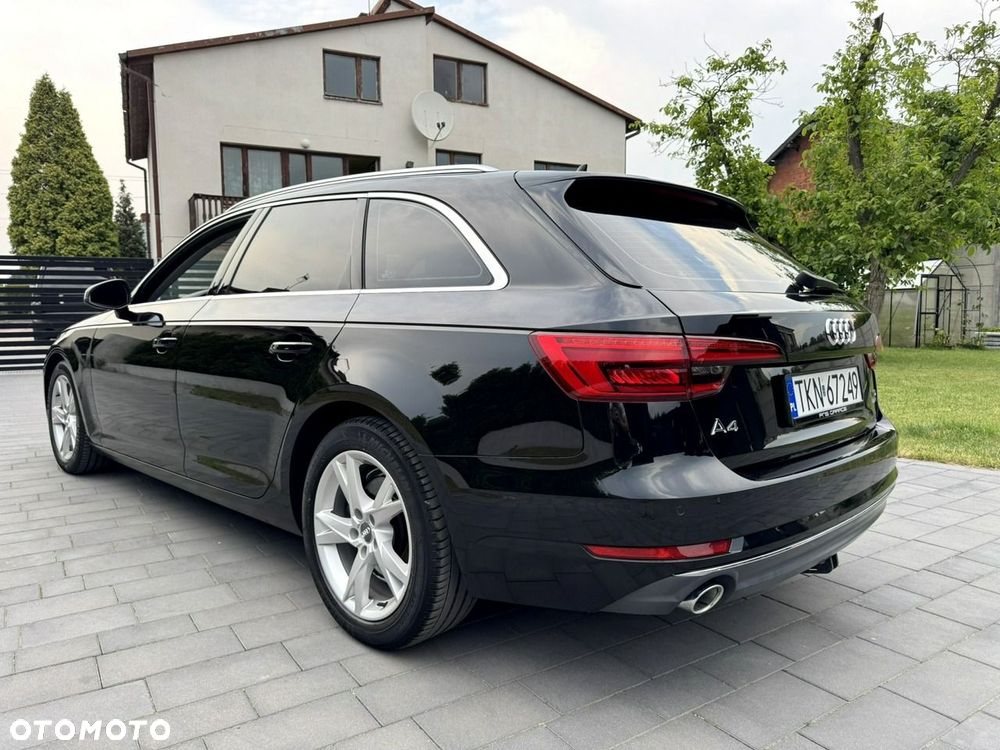Audi A4 Avant 2.0 TDI ultra sport - 35