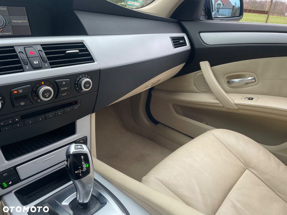 BMW Seria 5 530d Edition Exclusive - 25