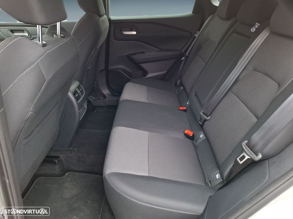 Nissan Qashqai 1.3 DIG-T N-Connecta LED - 14