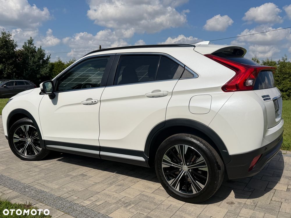 Mitsubishi Eclipse Cross - 3