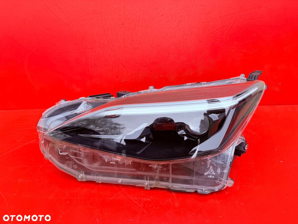 LAMPA LEWA TOYOTA YARIS CROSS SOCZEWKA LED 0D-310 - 1