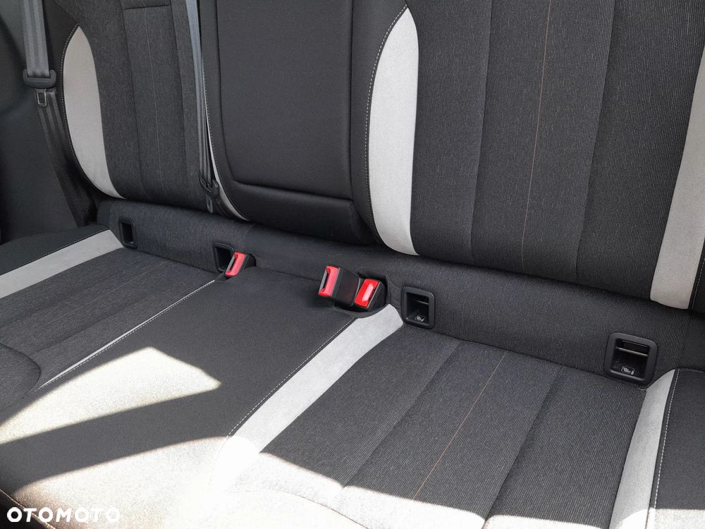 Skoda Scala 1.0 TSI Selection DSG - 12