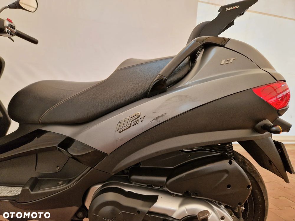 Piaggio MP-3 - 28