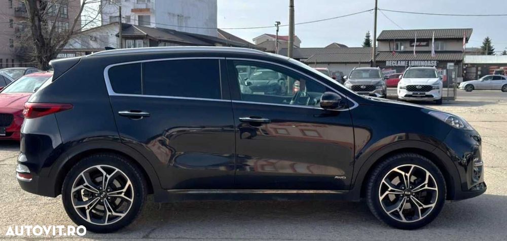 Kia Sportage 2.0 DSL 8AT HP 4x4 GT Line - 11