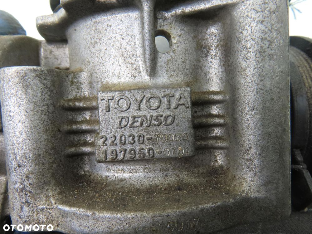 PRZEPUSTNICA LEXUS IS I 200 2203070020 1979500101 8945253010 - 3