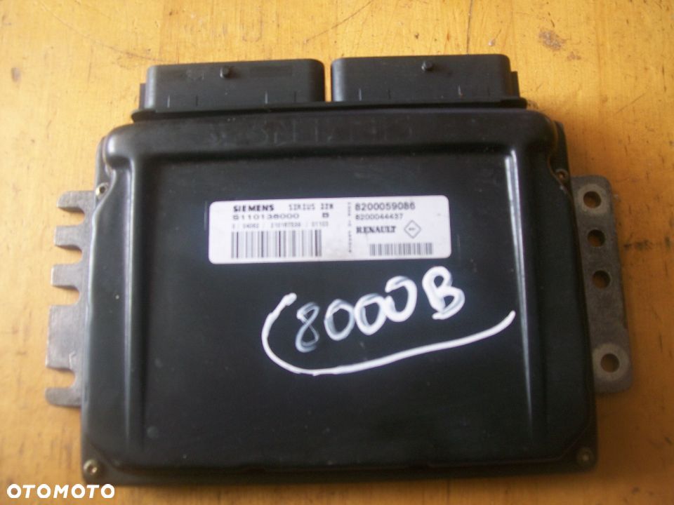 Komputer Renault sirius 32N S110138000B